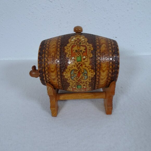 Vintage Wood Miniature Keg Decorative Handmade Beer Barrel & Stand Painted 70s - Picture 3 of 11